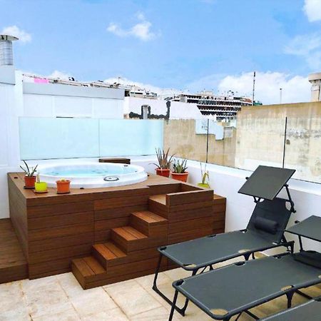 Hjs Guest House - The Comfy Retreat Las Palmas Exterior photo