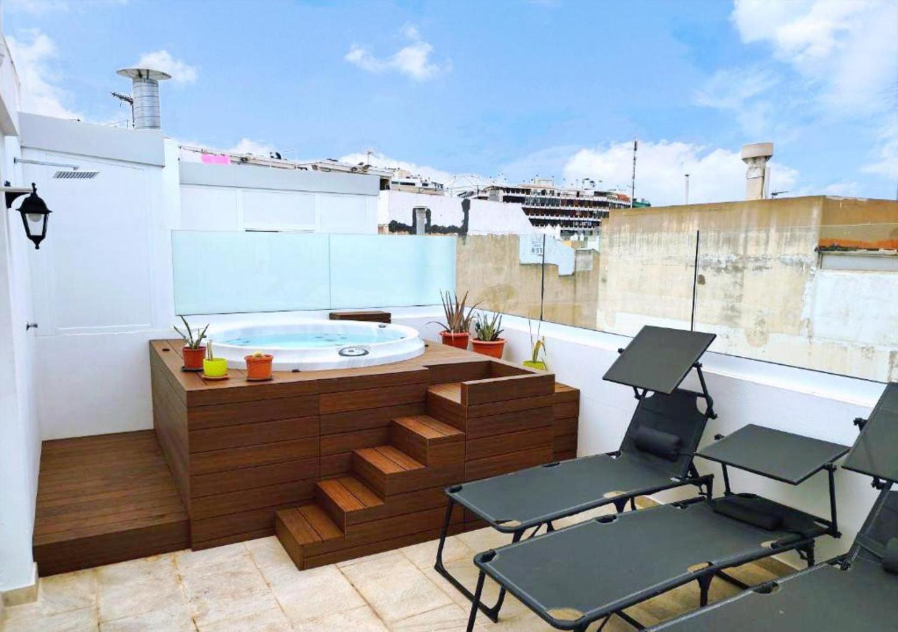 Hjs Guest House - The Comfy Retreat Las Palmas Exterior photo